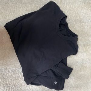 Lululemon black long sleeve running shirt